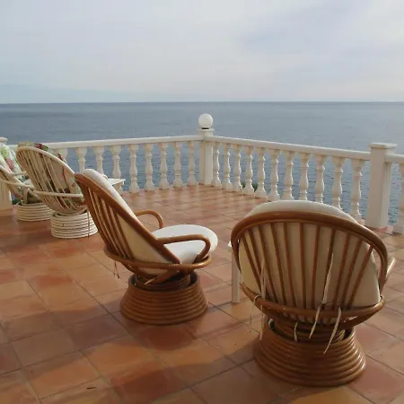 1. Meeresline Mit Privat Pool